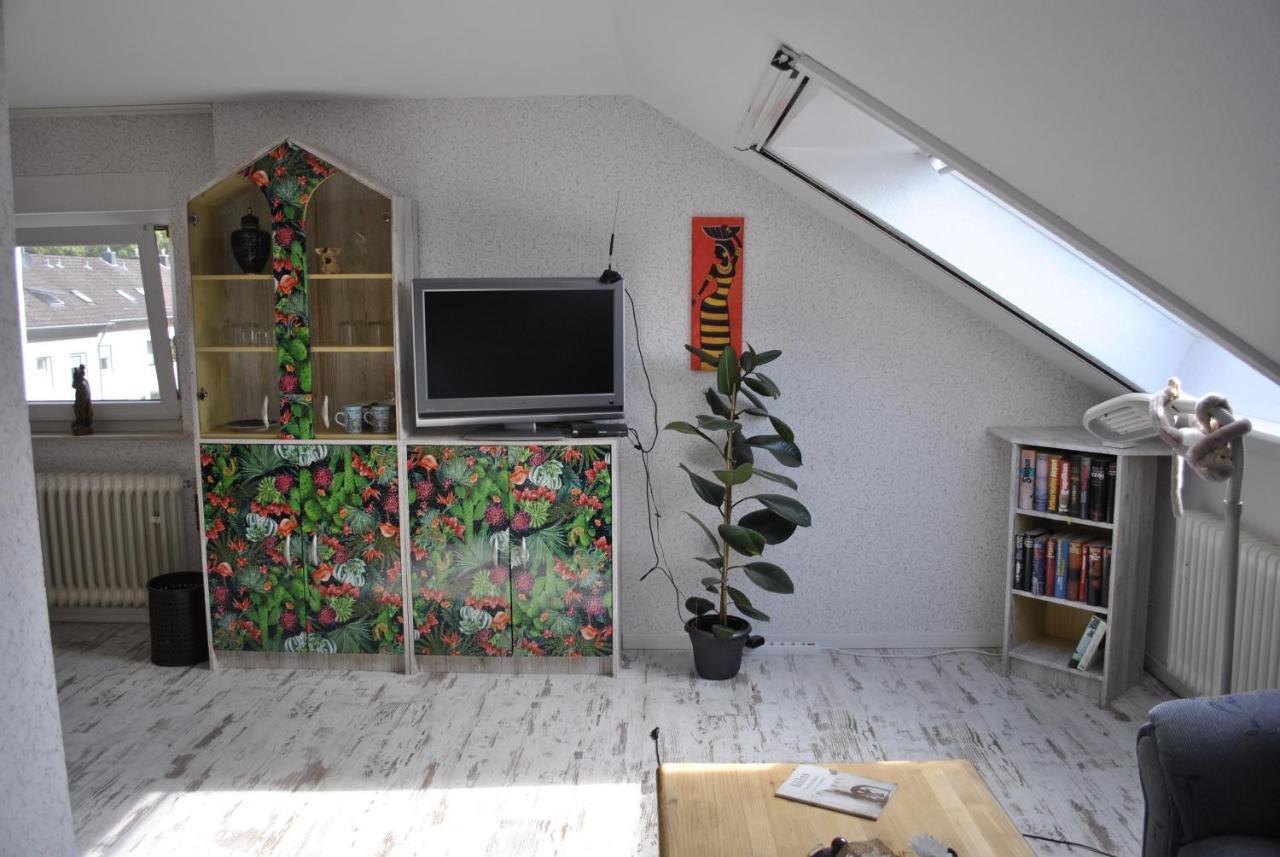 Gemuetliche Zimmer Im Einfamilienhaus Кёльн Экстерьер фото